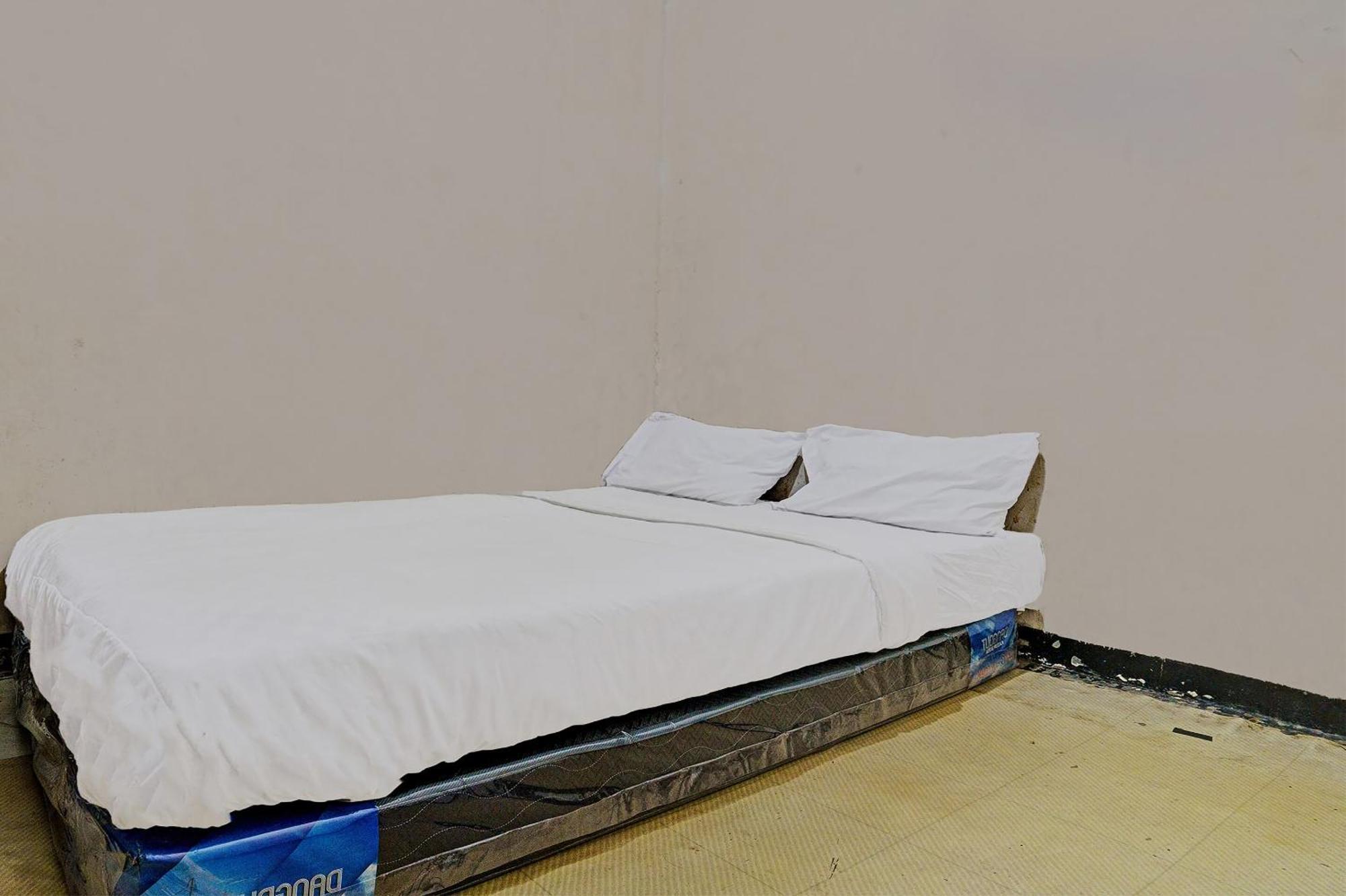 Oyo Life 92709 Kost Teras Cikapundung Syariah Hotel Bandung Exterior photo
