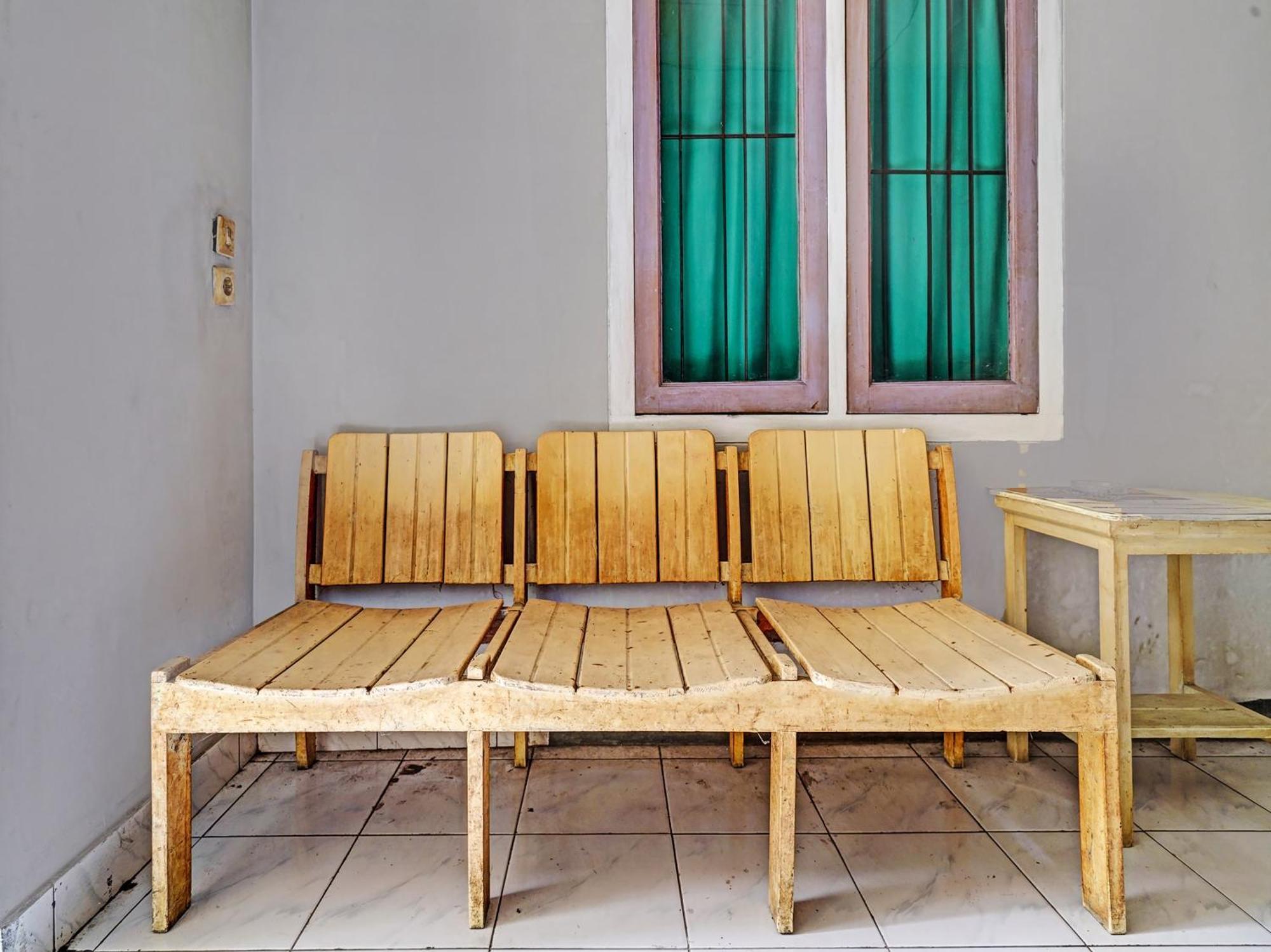 Oyo Life 92709 Kost Teras Cikapundung Syariah Hotel Bandung Exterior photo